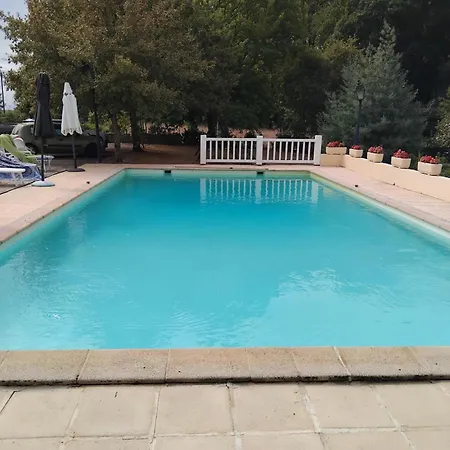Chalé Avec Piscine Partagee Laurede